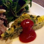野菜とワインの食堂 スナッピィー - お野菜ぎっしりのキッシュ