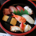 活魚レストラン 藤 - 料理写真:ニギリ盛合せ1350円