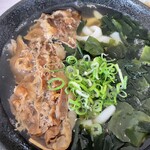 宝うどん - 肉わかめうどん