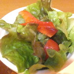 Kicchinandomamu - ランチ　牛煮込みシチュープレート仕立て　１２５０円　サラダ　【　２０１５年５月　】