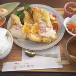 うさぎと葉っぱ