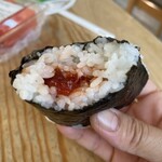 彩彩 - 