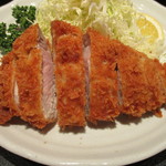 ロースカツ定食（アップ）