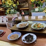 大江戸温泉物語 ホテル新光 - 料理写真:この辺の副菜はすいています