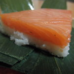 扇一 ます寿し本舗 - 他の寿司とは厚みが違います