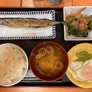 大衆食堂 半田屋_0