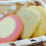 ステラおばさんのクッキー - みるく苺 
バタースカッチ
オールドファッションシュガー 