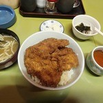 カツ丼（昼定食：550円）