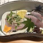 割烹 むつの - カンパチとサワラのお造り