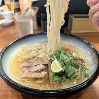 醤油と貝と麺 そして人と夢_1
