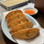 餃子と瓶 - 