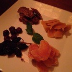 Bar Gin&It - ドライフルーツ