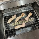 ドライブイン鳥 - 