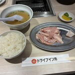 ドライブイン鳥 - 