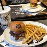 SHOGUN BURGER - 料理写真: