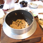 さ蔵 - うすい豆とひじきの炊き込み飯