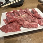 二代目ゲンコツ炭火焼肉 - 
