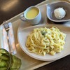 ブッシュ クローバー カフェ