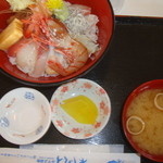 とびしま - 海鮮丼　(2015-5-7)