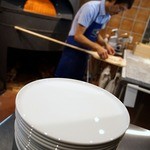 ア フェネステッラ - A FENESTELLA （ア フェネステッラ）
長野県北佐久郡軽井沢町長倉2622-5
11:30～14:00(L.O) 17:30～21:00(L.O)
ランチ 日曜営業 0267-31-6770