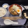 もつ煮なかみ