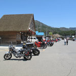 道の駅　美山ふれあい広場 - 敷地内　バイクがいっぱい