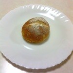 ジャーマンベーカリー - オレンジピールのパン。60円（税抜）