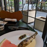 ラ・ボンヌターブル - 