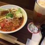 春水堂 - 坦々麺とドリンクのセット