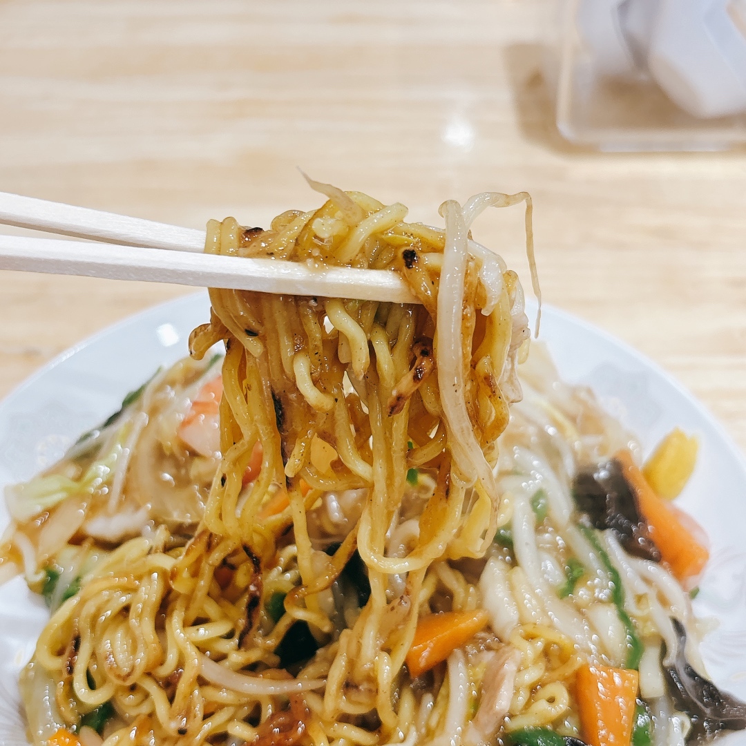 中華 食堂 桂 苑
