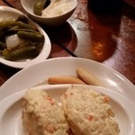 バル デ エスパーニャ ペロ バモス - ロシア風ポテトサラダ￥700