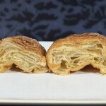 Merci life organics Minamoa廣島店 - 可頌-斷面
