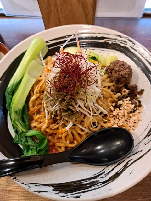 四川担々麺 赤い鯨 赤坂店 - 赤坂/担々麺 | 食べログ