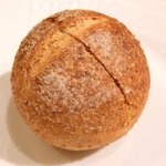 フレンチ サクラ - ランチコース 5400円 のパン