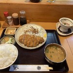 とんかつ しお田