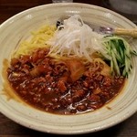 味噌屋 与六 - ジャージャー麺　780円