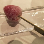 ボウ・デパール青山倶楽部 - イチゴのパート・ド・フリュイ