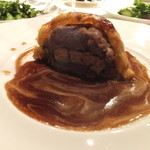 ボウ・デパール青山倶楽部 - 鴨とフォアグラのトゥルト