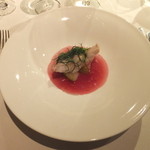 ボウ・デパール青山倶楽部 - 黄ハタのスナッケ ハイビスカスのブイヨン