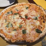 Che Voglia!  三越前コレド室町1 - 