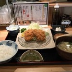 とんかつ いわい - 特選ヒレかつ定食