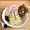 鶏か鶏以外か