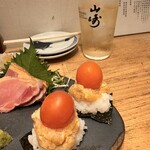 焼鳥 ふくなが - 生つくね寿司（きんかん乗せ）