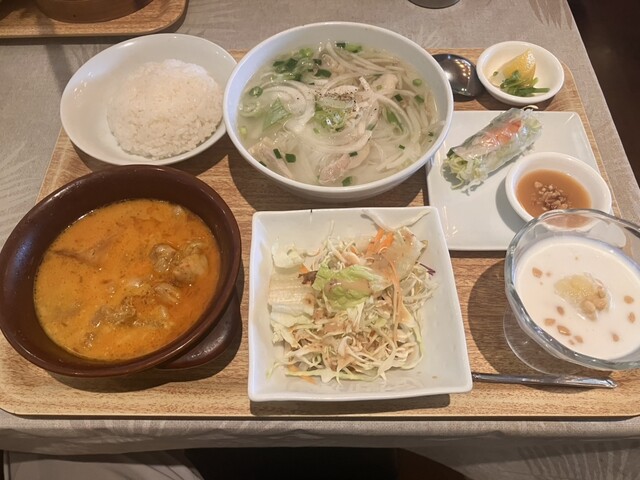 ジャスミンパレス 千葉そごう店