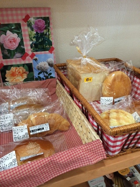 あいる Bee あいる ビー 諏訪神社 カフェ 食べログ