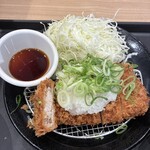 松屋 - 料理写真:鬼おろしロースかつ定食　790円