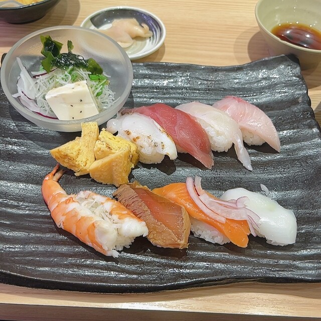 回転寿司 すし丸 潮見店 - 潮見/回転寿司 | 食べログ