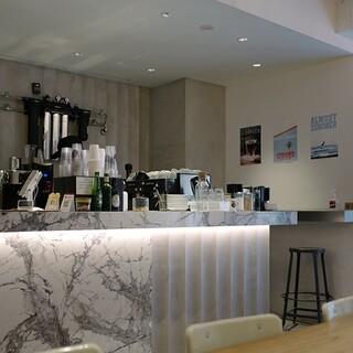 STREAMER COFFEE COMPANY_2