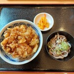 소바 토 덴푸라 유즈키 - 海鮮かき揚げ丼