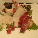 shuuchuusaiboushirokanetei - 前菜。豚、エビ、北京ダック、ピータンなど盛沢山
